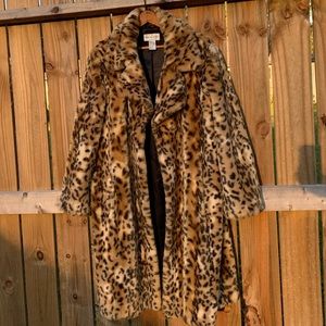 Newport News Faux Leopard Coat XXL